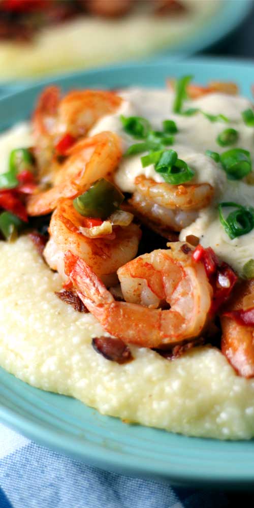 Shrimp and Grits - Sparkles of Yum