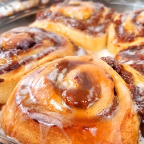 Easy Pumpkin Butter Cinnamon Rolls