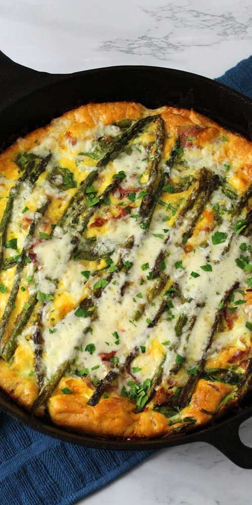 Looking for an awesome brunch recipe? Not only is this Asparagus and Prosciutto Frittata delicious. It is also quick, easy, and fun to make.