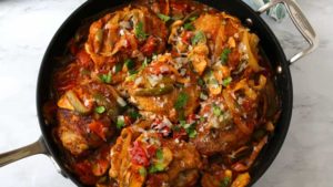 Love me some Chicken Cacciatore! It's so delicious and saucy with all the Italian goodness of the seasoning and a subtle sweetness in the sauce and goes perfectly served over this Pappardelle Pasta.