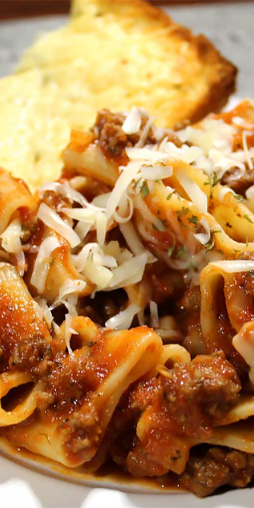 Italian Pasta and Marinara Meat Sauce - Sparkles of Yum