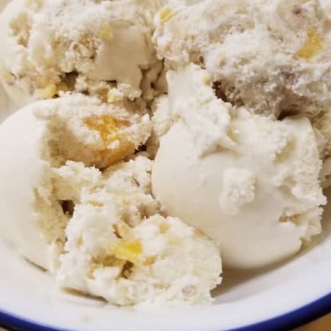 Honey Vanilla Peach Cobbler Ice Cream